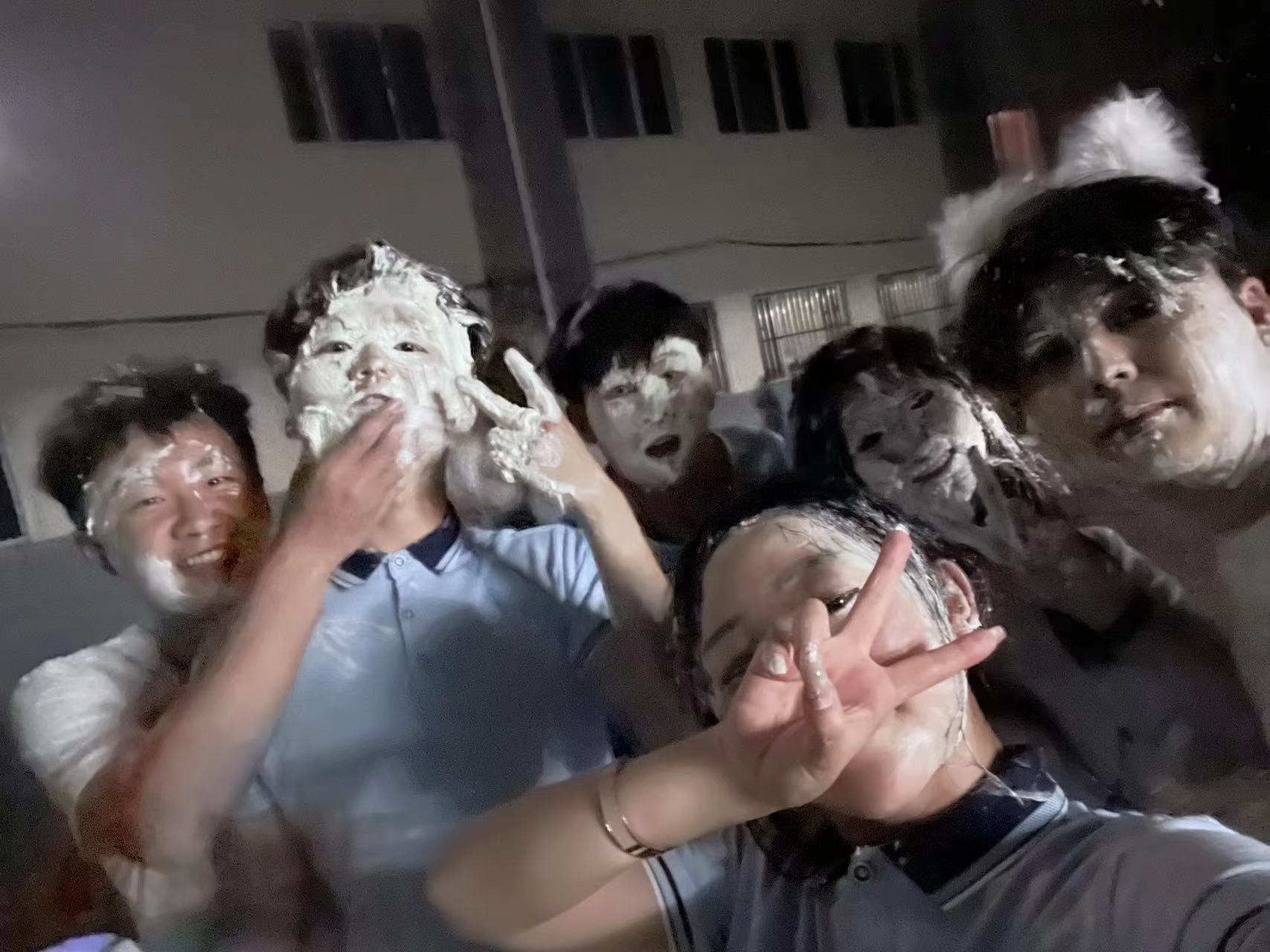 2cd955eff2a3788d9b83f420bd3f34e